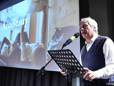 Laurea in scrittura: da sogno a realtà con la scuola Holden