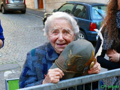 E davanti a tutti c’era, come sempre, il Plotone degli Alpini “andati avanti”