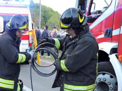 Crollo di una palazzina a Torino, due persone estratte vive