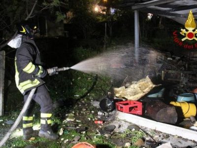 Esplode fabbrica di fuochi d’artificio: 4 morti nel Messinese