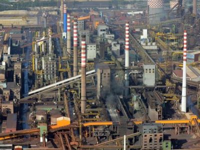 Ilva, Renzi al lavoro per mettere assieme una nuova cordata