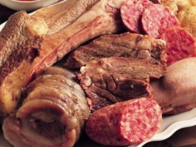 Gran bollito misto: un piatto amato da Cavour e dal re Vittorio Emanuele II