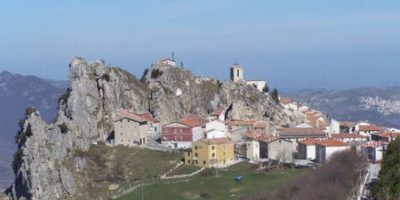 Alla scoperta di antichi borghi: Pescopennataro...