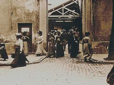 Accadde oggi… nel 1895 a Parigi nasce il cinema grazie ai fratelli Lumière