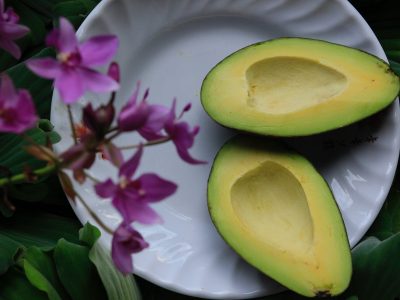 Oggi si festeggia l’Avocado day: è boom di vendite in Italia