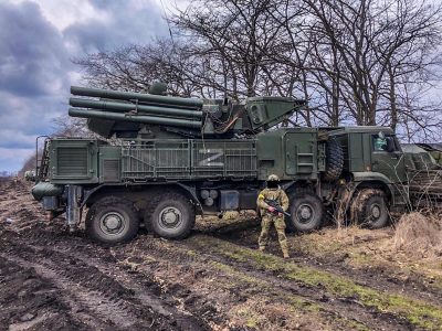 Guerra Ucraina, bombardata Kiev, a Mariupol colpita Moschea