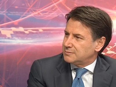 L’M5s: “Draghi in Parlamento”. Palazzo Chigi: “Non c’è tempo”