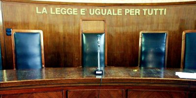 Il premier spinge la riforma della giustizia: l...